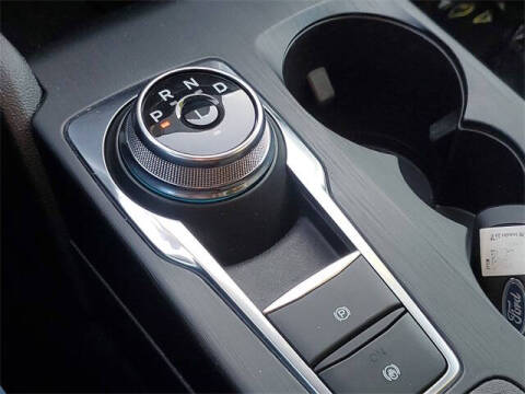 2024 Ford Escape Hybrid ST-Line Select