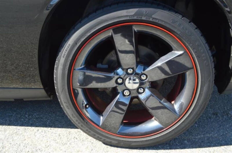 2013 Dodge Challenger SXT