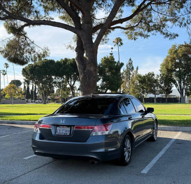 2012 Honda Accord EX-L w/Navi