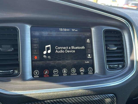 2017 Dodge Charger SXT