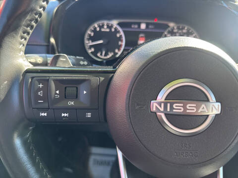 2023 Nissan Pathfinder SL