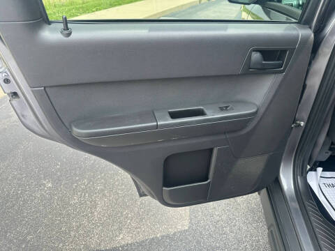 2011 Ford Escape XLT