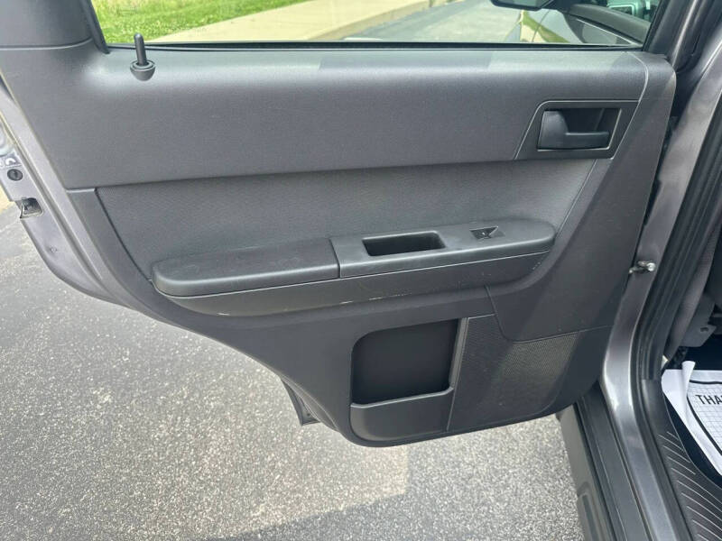 2011 Ford Escape XLT