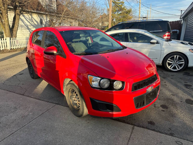 2016 Chevrolet Sonic LS Manual