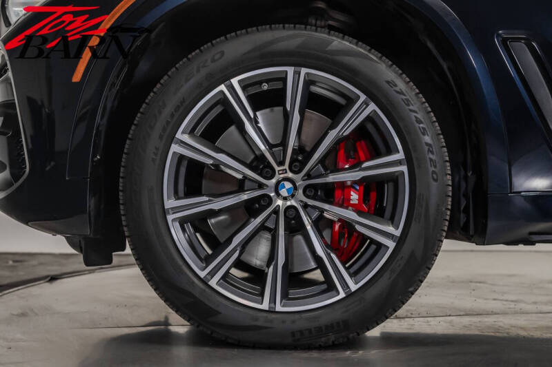 2022 BMW X5 M50i