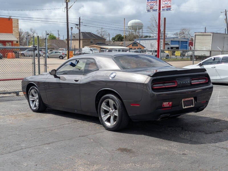 2016 Dodge Challenger