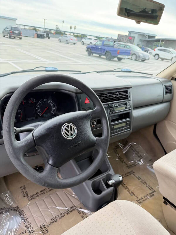 2003 Volkswagen EuroVan GLS