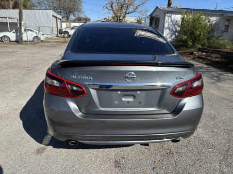 2017 Nissan Altima 2.5 SR