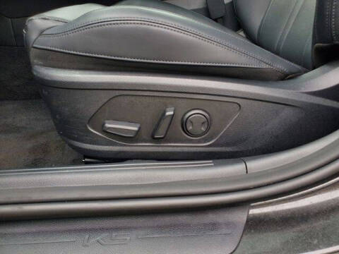 2025 Kia K5 EX