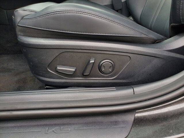 2025 Kia K5 EX