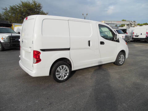 2017 Nissan NV200 SV