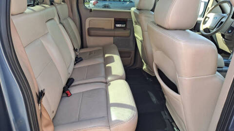 2004 Ford F-150 Lariat