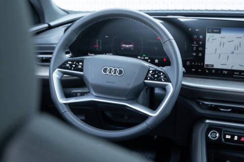 2025 Audi Q5 quattro Premium Plus TFSI