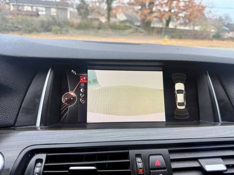 2015 BMW 5 Series 528i