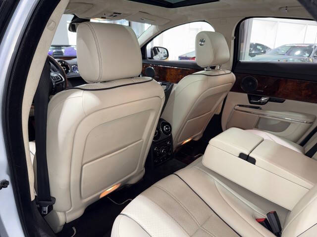 2013 Jaguar XJ