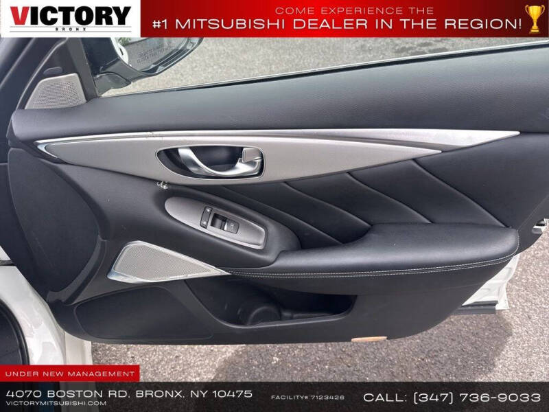 2022 Infiniti Q50 Luxe