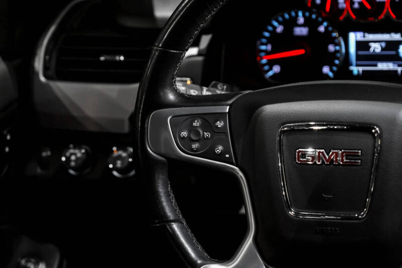 2020 GMC Yukon SLT
