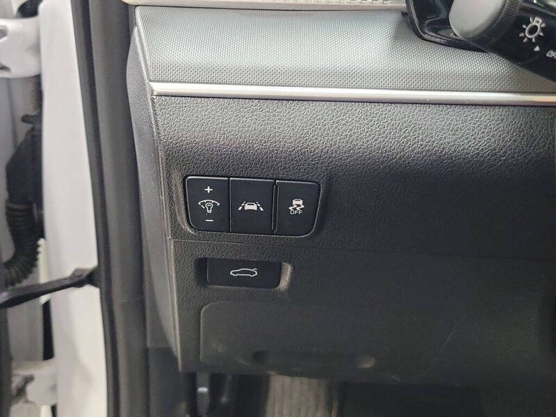 2024 Kia K5