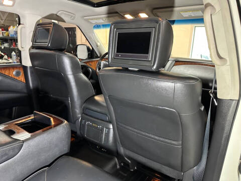 2016 Infiniti QX80