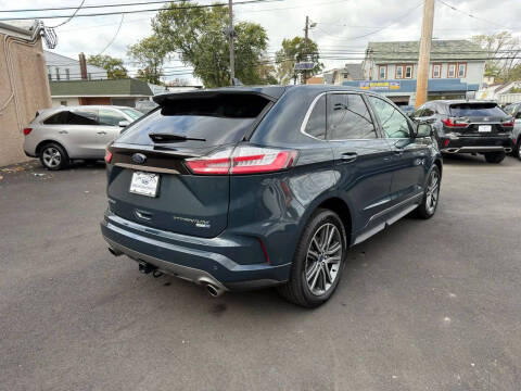 2019 Ford Edge Titanium