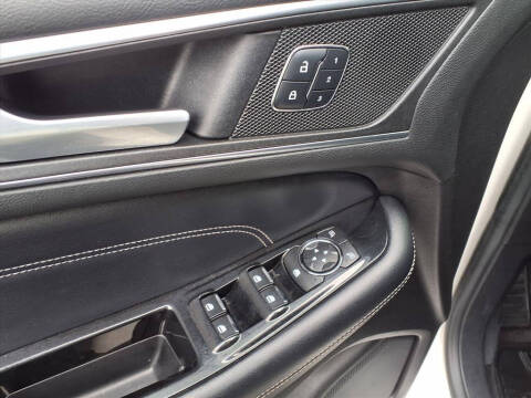 2016 Ford Edge Titanium