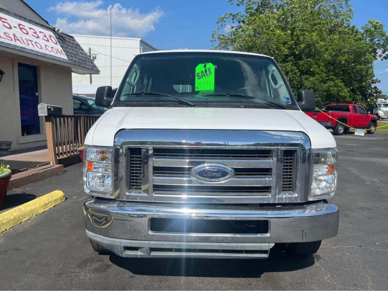 2012 Ford E-Series
