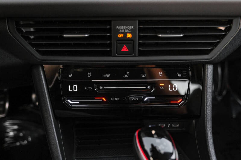 2025 Volkswagen Jetta GLI Autobahn