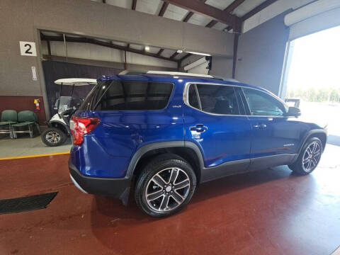 2023 GMC Acadia SLT