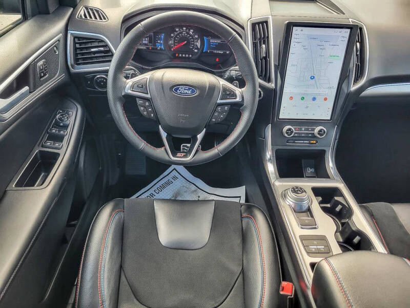 2024 Ford Edge ST