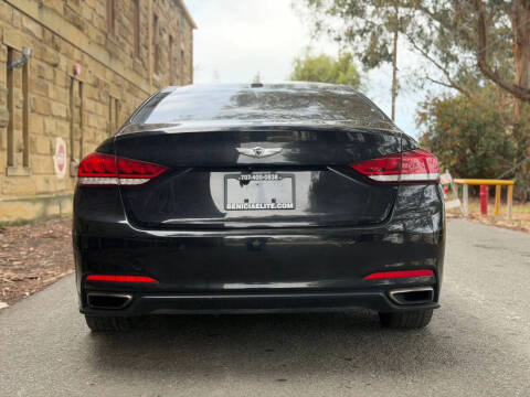 2015 Hyundai Genesis