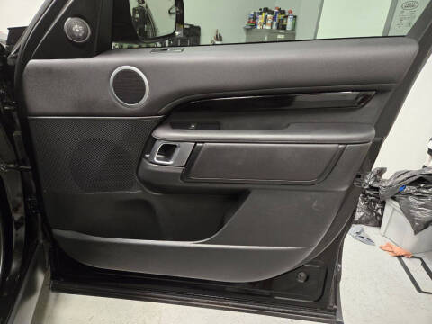 2020 Land Rover Discovery SE