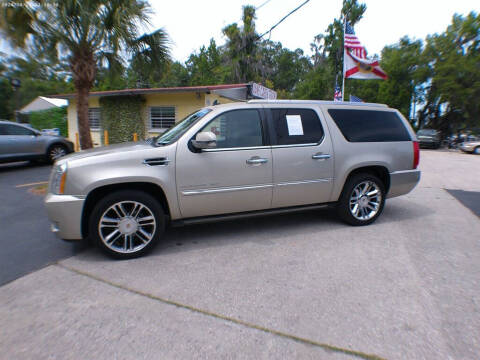 2013 Cadillac Escalade ESV Platinum Edition