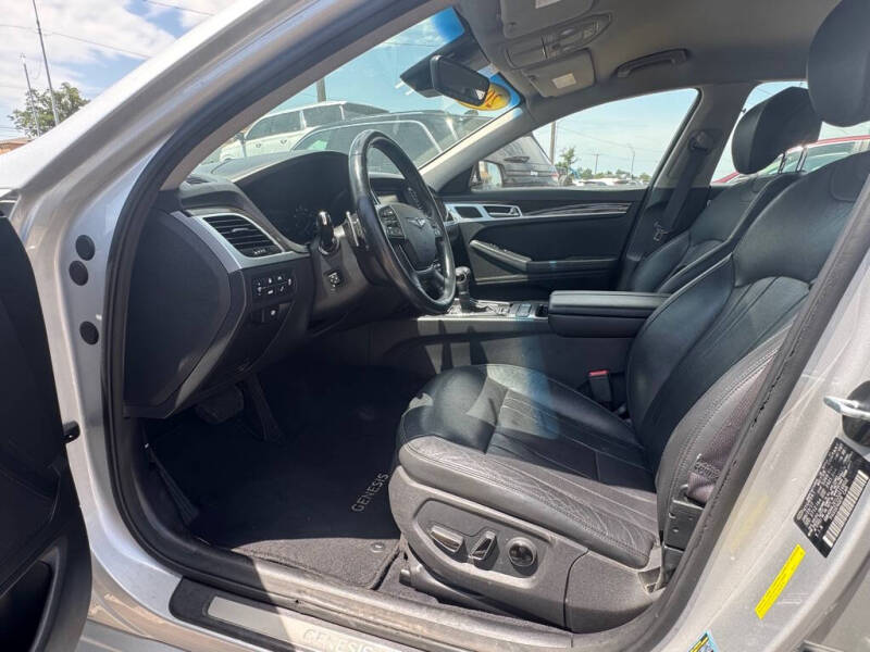 2018 Genesis G80