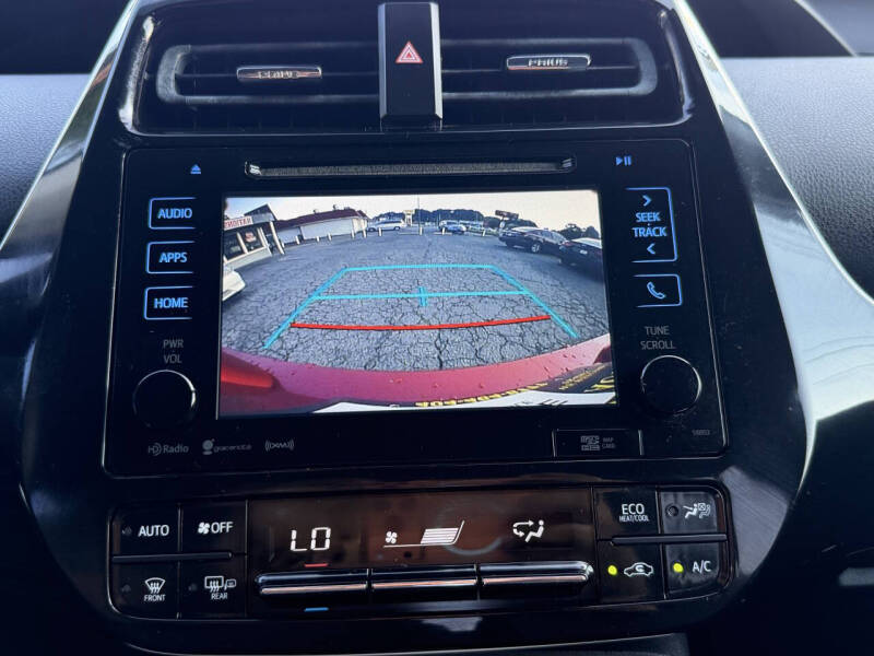 2017 Toyota Prius Four Touring