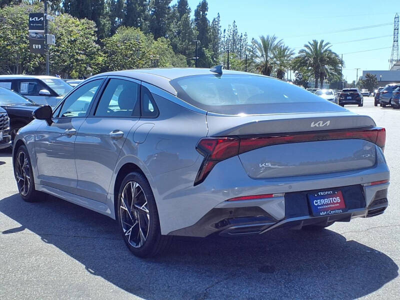 2026 Kia K5