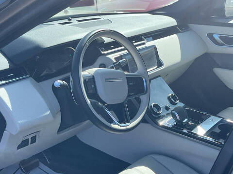 2022 Land Rover Range Rover Velar P250 R-Dynamic S