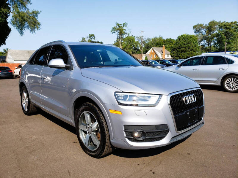 2015 Audi Q3 2.0T quattro Premium Plus