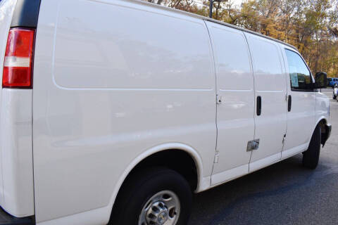 2020 Chevrolet Express 2500