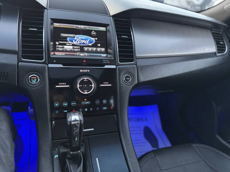 2015 Ford Taurus SHO