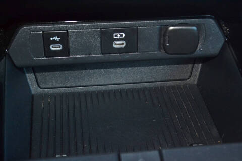 2024 Toyota Prius Prime SE