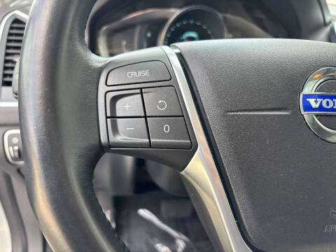 2015 Volvo XC60 3.2 Premier Plus