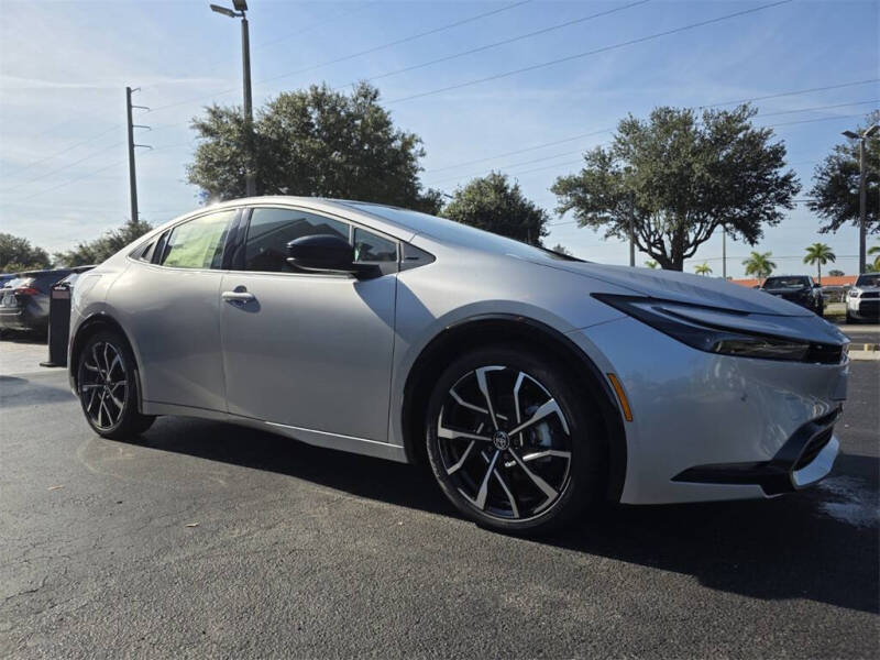 2026 Toyota Prius Plug-in Hybrid XSE