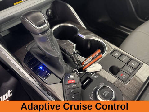 2024 Toyota Highlander Platinum