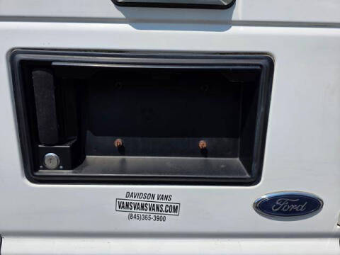 2009 Ford E-Series E-350 SD