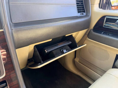 2016 Lincoln Navigator L Reserve