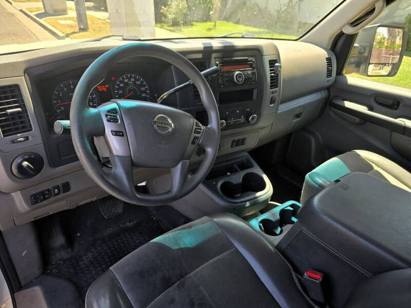 2015 Nissan NV