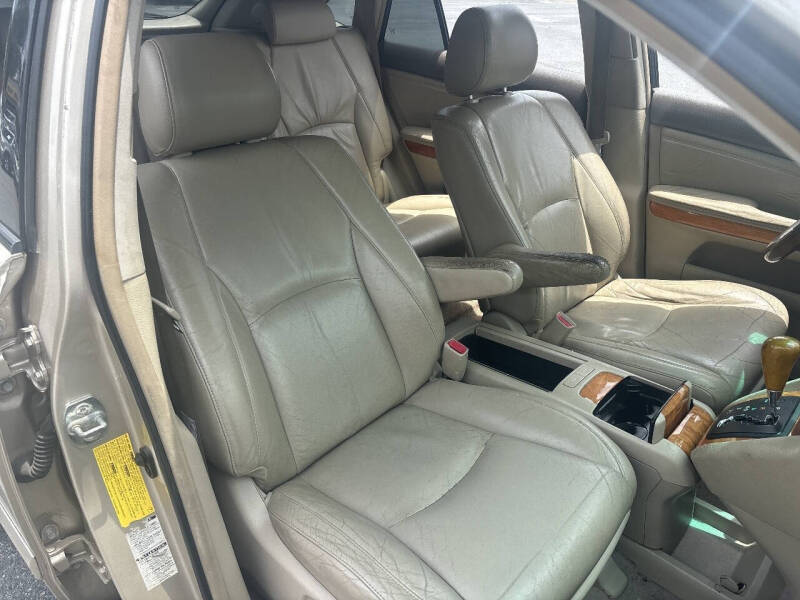 2005 Lexus RX 330