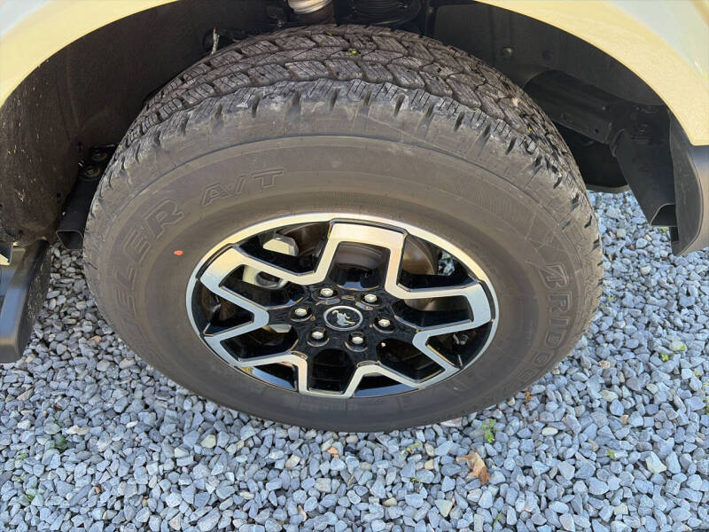 2025 Ford Bronco Outer Banks