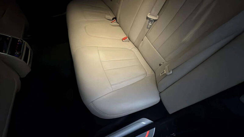 2016 BMW 7 Series 740i