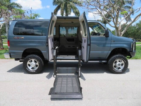 2013 Ford E-Series E-150 XLT